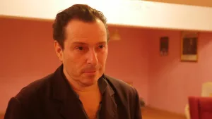 Héctor Faver director de "Poèmes"